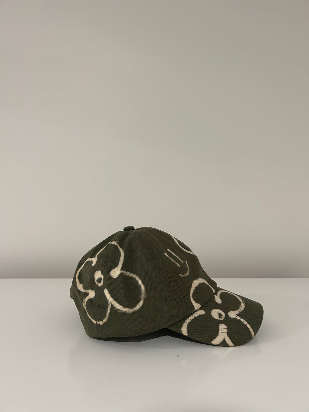 Khaki smile more cap