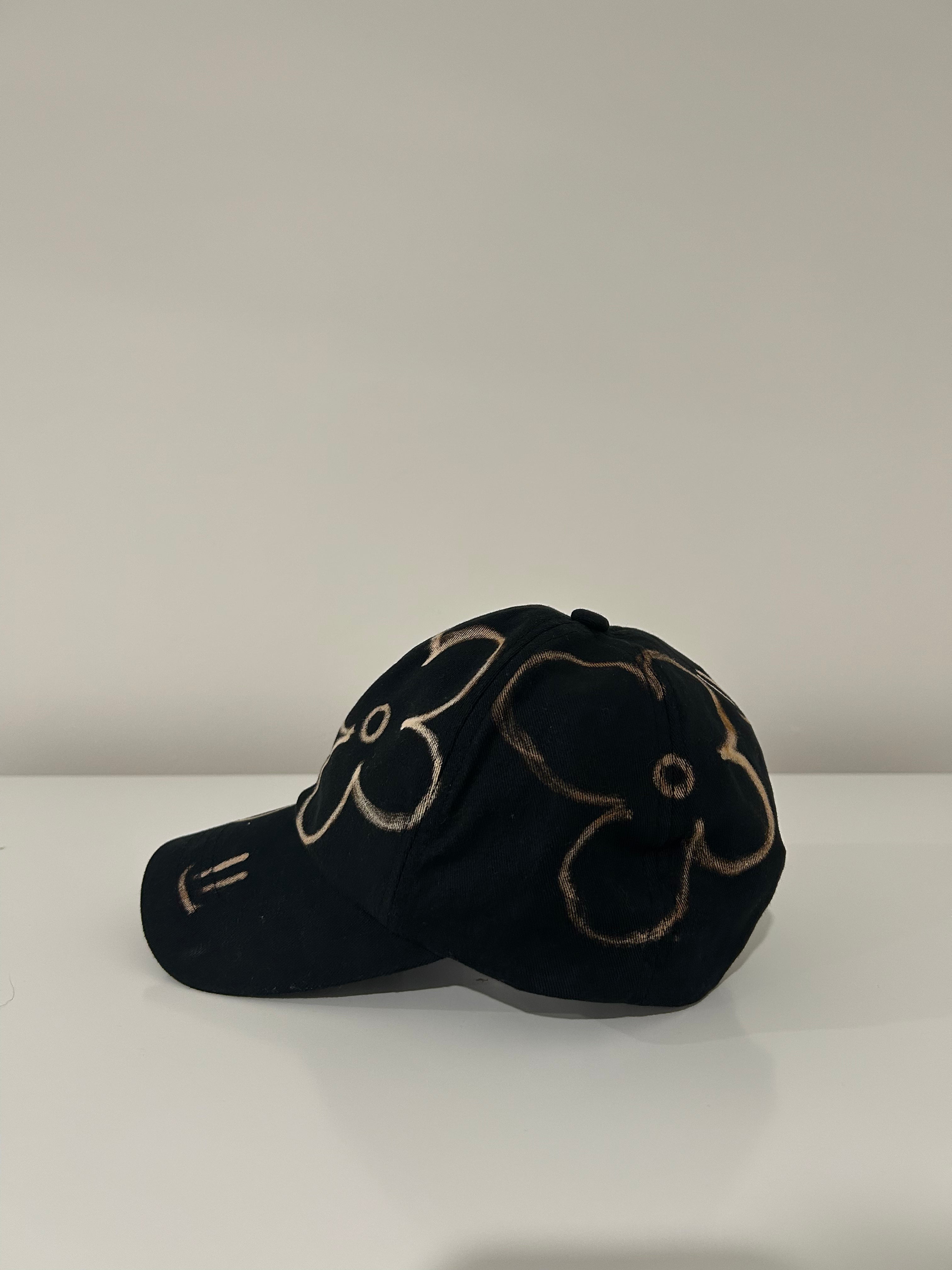 black smile more cap